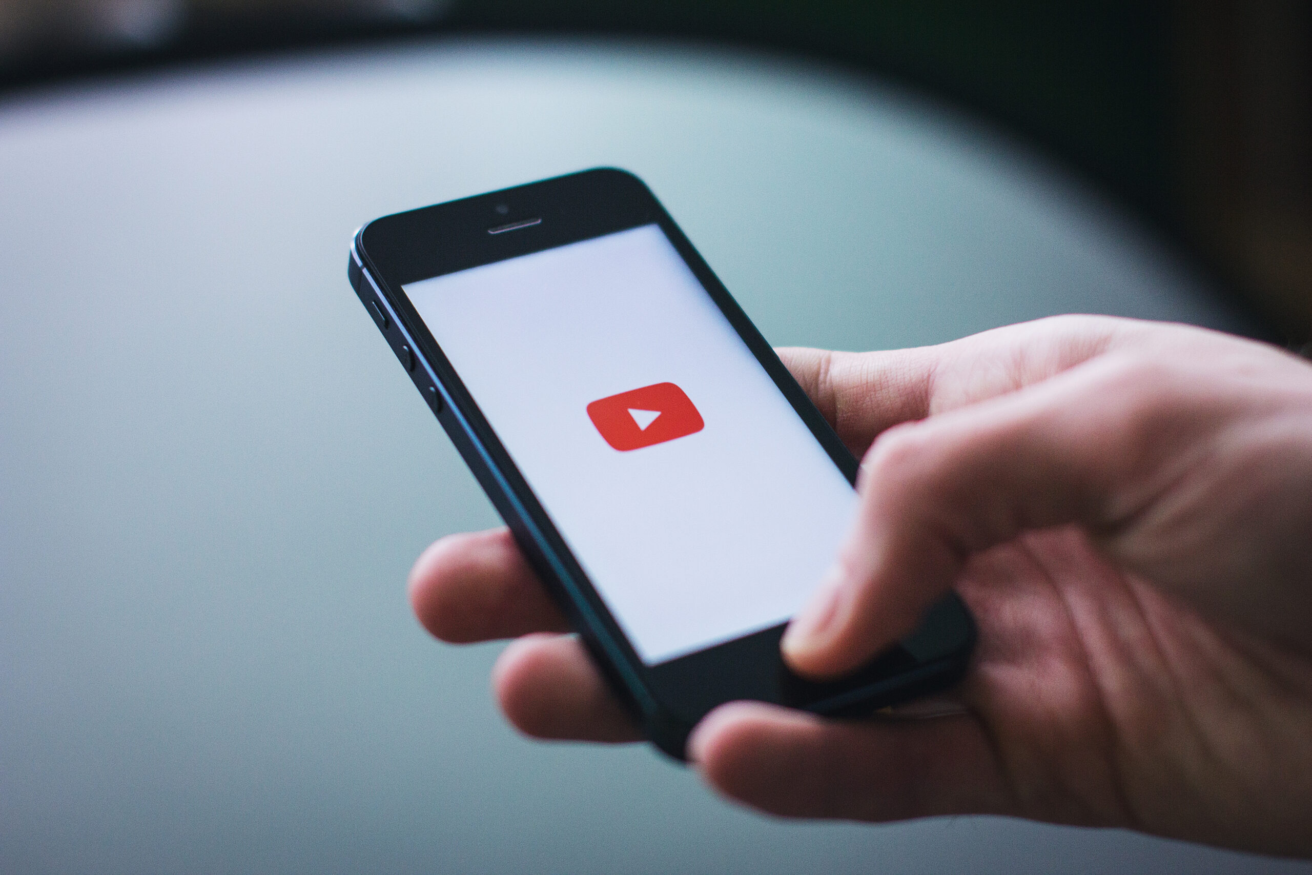 Vimeo and YouTube on mobile